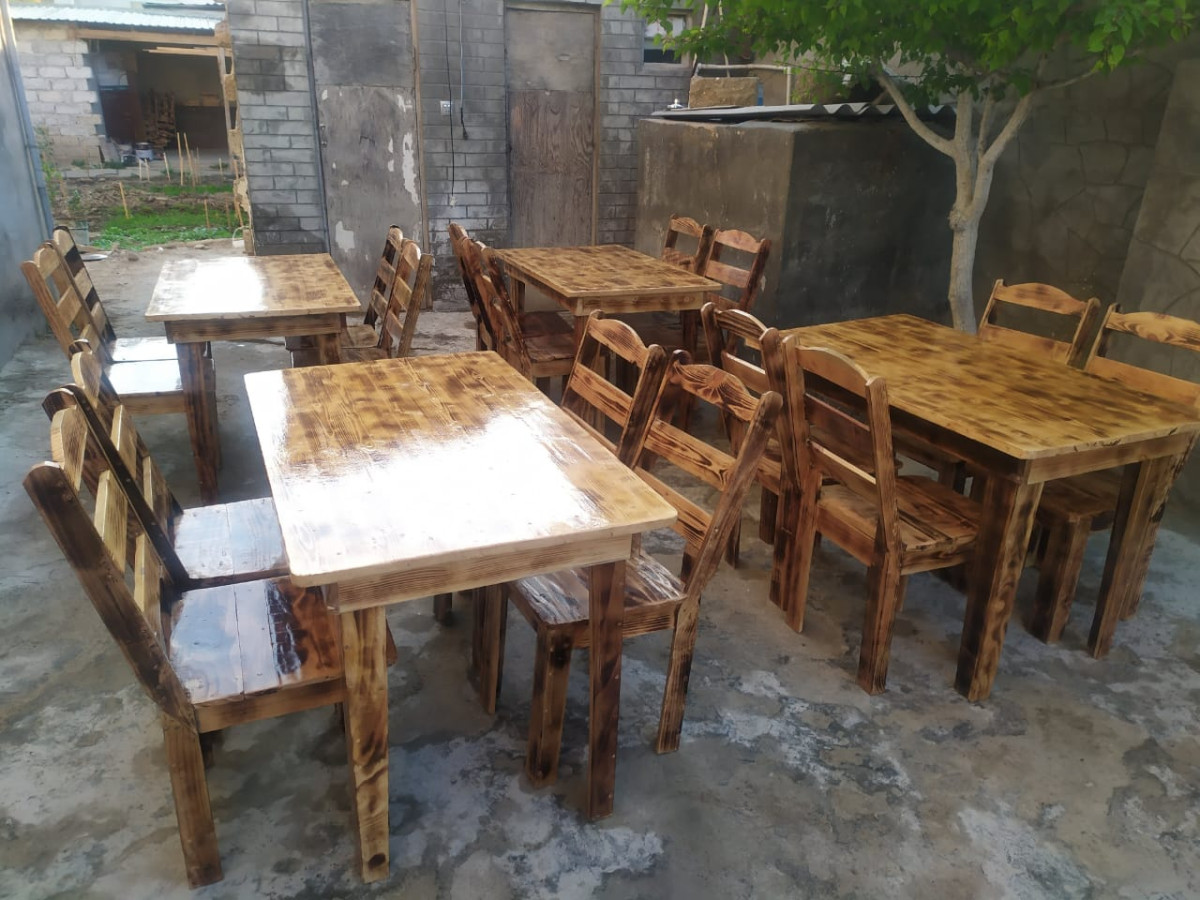 stol ve stul desti Bağ evləri və restoran (kafelər ) üçün masa ve stullar.
