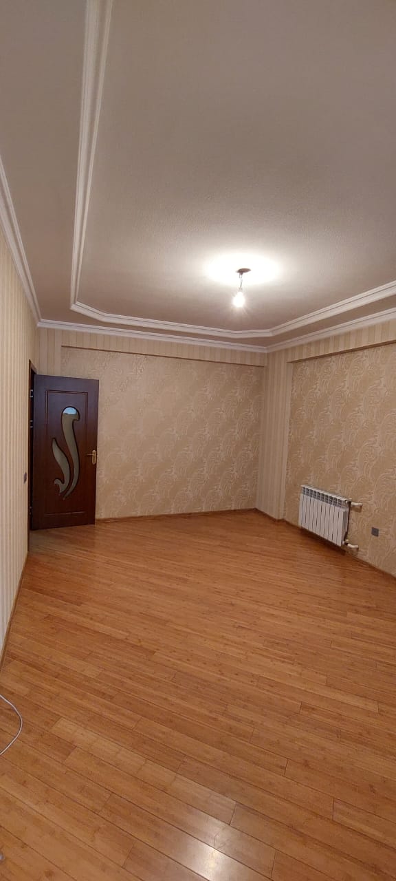 Xlrdalan Qrat marketin heyeti 2 otaq 60kv 350azn qaz islq