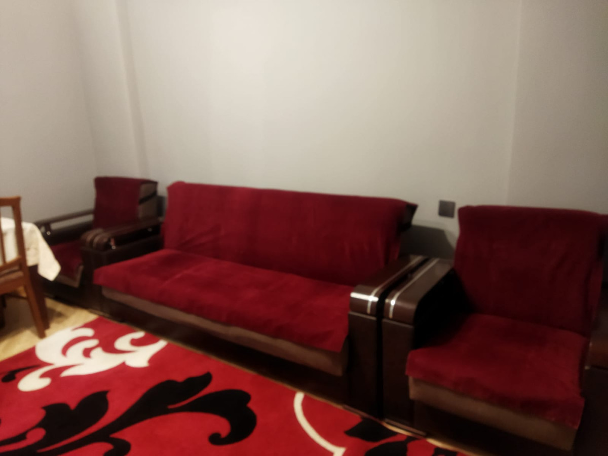 2 otaq menzil kiraye verlir Riyyat ticaret merkezi 2 otaq menzil kiraye verlir 55 kv 14