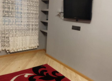 Riyyat ticaret merkezi 2 otaq menzil kiraye verlir 55 kv 14