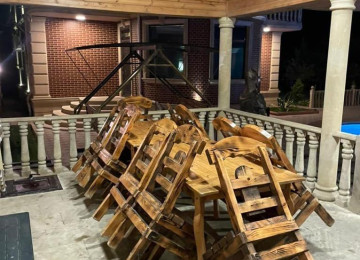 Bağımız pirşağı kendinde yerleşir 4 yataq otağı 1 zaldan