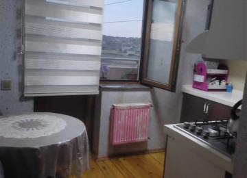 Masazlr duzgolun yanl 1 otaq 35 kv 260 azn 13 Mertebenin 4