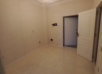 Saray mtk 14/13 u 2 otaq Metbex kolidorda nezerede tutulub