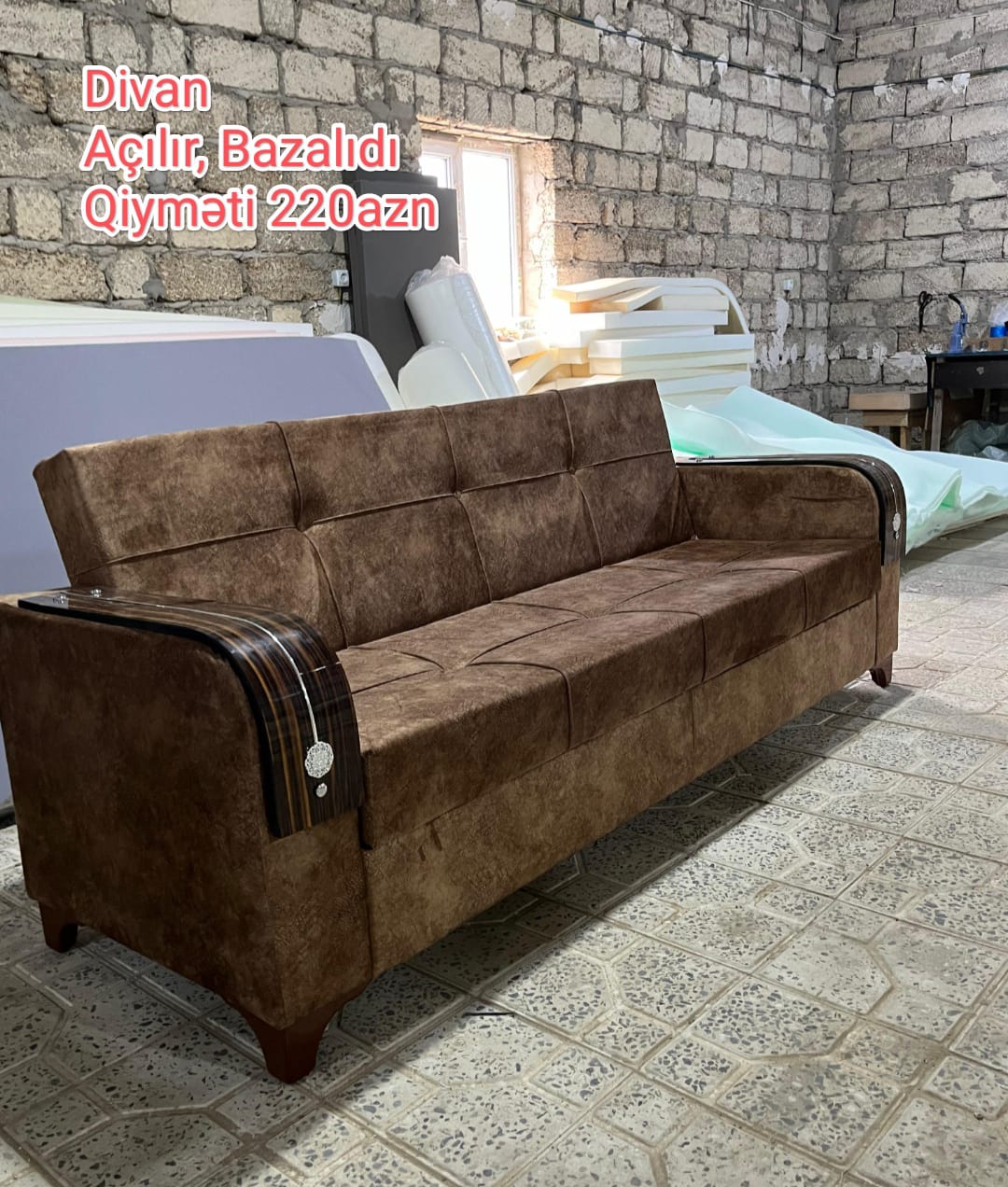 Sadə divan Sifarişlə hazırlanır Rəng seçimi var Açılır,