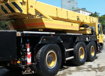 Avtokran "GROVE GMK3050" 50 Tonluq. Oxun uzunluğu 39 m.