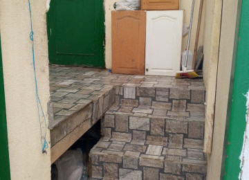 Ev əşyalı 43000 manata,əşyasız isə 41000 manata