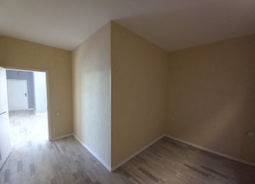 Cox tecili oldugu ucun bu giymete satilir ! Ev Mehdiabad