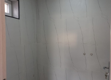 Cox tecili oldugu ucun bu giymete satilir ! Ev Mehdiabad