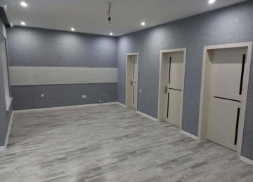 Cox tecili oldugu ucun bu giymete satilir ! Ev Mehdiabad