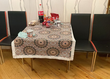 Riyyat ticaret Merkezide 1 otaq 2 ye olmus 45 kv 11