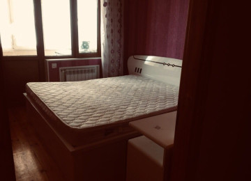 Xlrdalan bakl suqaylt yolun usdu 3 sayll mektebin yaxlql Ev