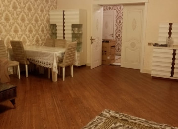 Main Yaşayış kompleksində 22 mərtəbəli binanın 7ci