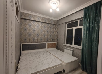 Mənzil AAAF parkda Narınc market və Bravo marketin