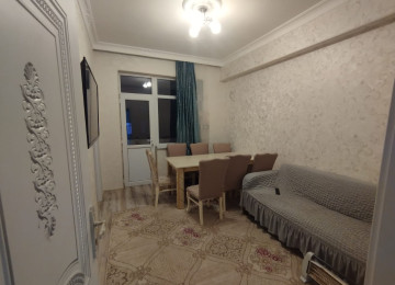 Mənzil AAAF parkda Narınc market və Bravo marketin