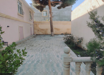 Qara Qarayev metrosuna 15 dəqiqəlik piyada məsafədə . Ayla