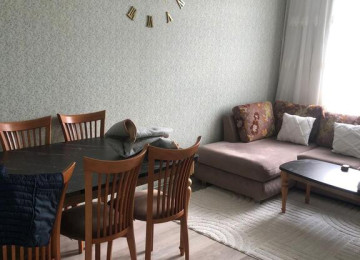 Xırdalanda , İcra hakimiyyəti və 1 nömrəli məktəbə yaxın ,2