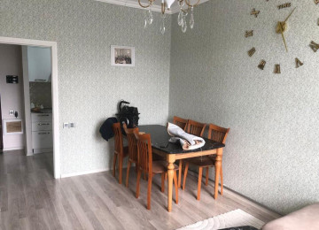 Xırdalanda , İcra hakimiyyəti və 1 nömrəli məktəbə yaxın ,2