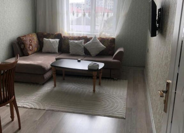 Xırdalanda , İcra hakimiyyəti və 1 nömrəli məktəbə yaxın ,2