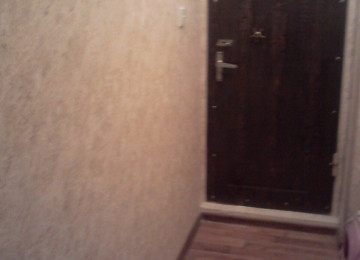 Əhmədli metrosunun cıxışında 9 mertebenin 3 mərtəbəsi, Araz