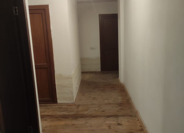 Riyat TM ile uzbeyuz qanuni 3 otaq menzil 83 kv Menzil