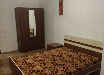 Riyat TM ile uzbeyuz qanuni 3 otaq menzil 83 kv Menzil