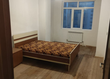 Riyat TM ile uzbeyuz qanuni 3 otaq menzil 83 kv Menzil