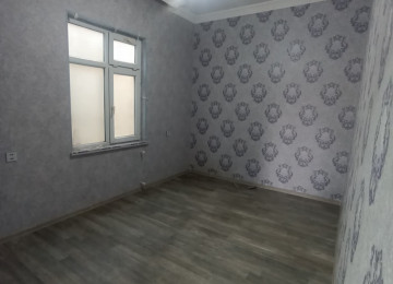 Xlrdalan Azbitam terefde yeresir 3 otaq heyet evi satllr