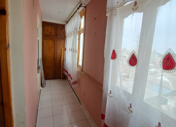 Xırdalan, köhne bazarın yaxınlığında 9 mərtəbəli binanın 5