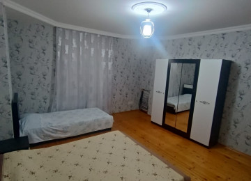 Qurtulus 93 de qesebeside yerlesen Menzil kiraye verlir