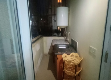 Qurtulus 93 de qesebeside yerlesen Menzil kiraye verlir