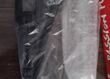 Şəxsi istifadə üçün penis pompası almışdım, lakin səhvən 2