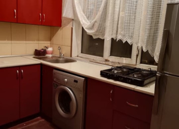 Riyyat ticaret Merkezi 2 otaq menzil kiraye verlir qaz islq