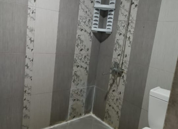 Riyyat ticaret Merkezi 2 otaq menzil kiraye verlir qaz islq