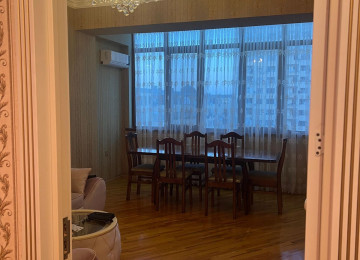 Xlrdalan AAAF PARK 3 otaq menzil kiraye verlir hersarayet