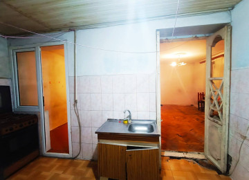 Qara Qarayev metrosuna 3 dəqiqəlik piyada məsafədə 1