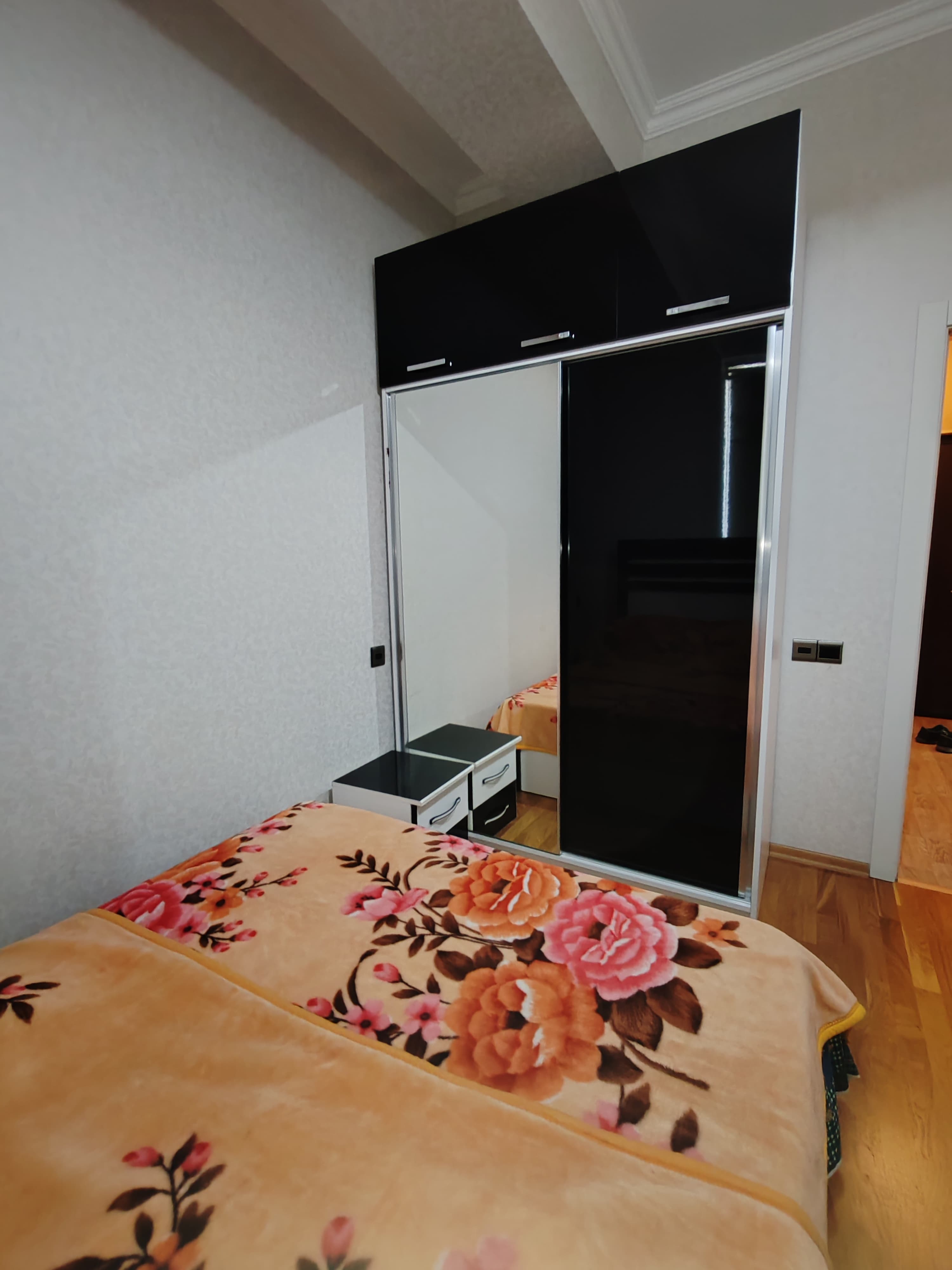 Xlrdalan Kirsdal Abseron 1 de 2 otaq menzil kiraye verlir