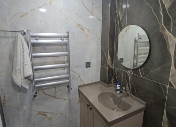 Xlrdalan AAAF PARK 3 otaq menzil kiraye verlir 68kv Ayleye