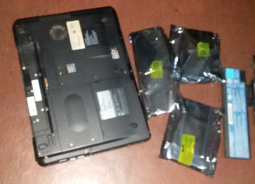 Təzə və işlənmiş Noutbuk Batareyalari satilir