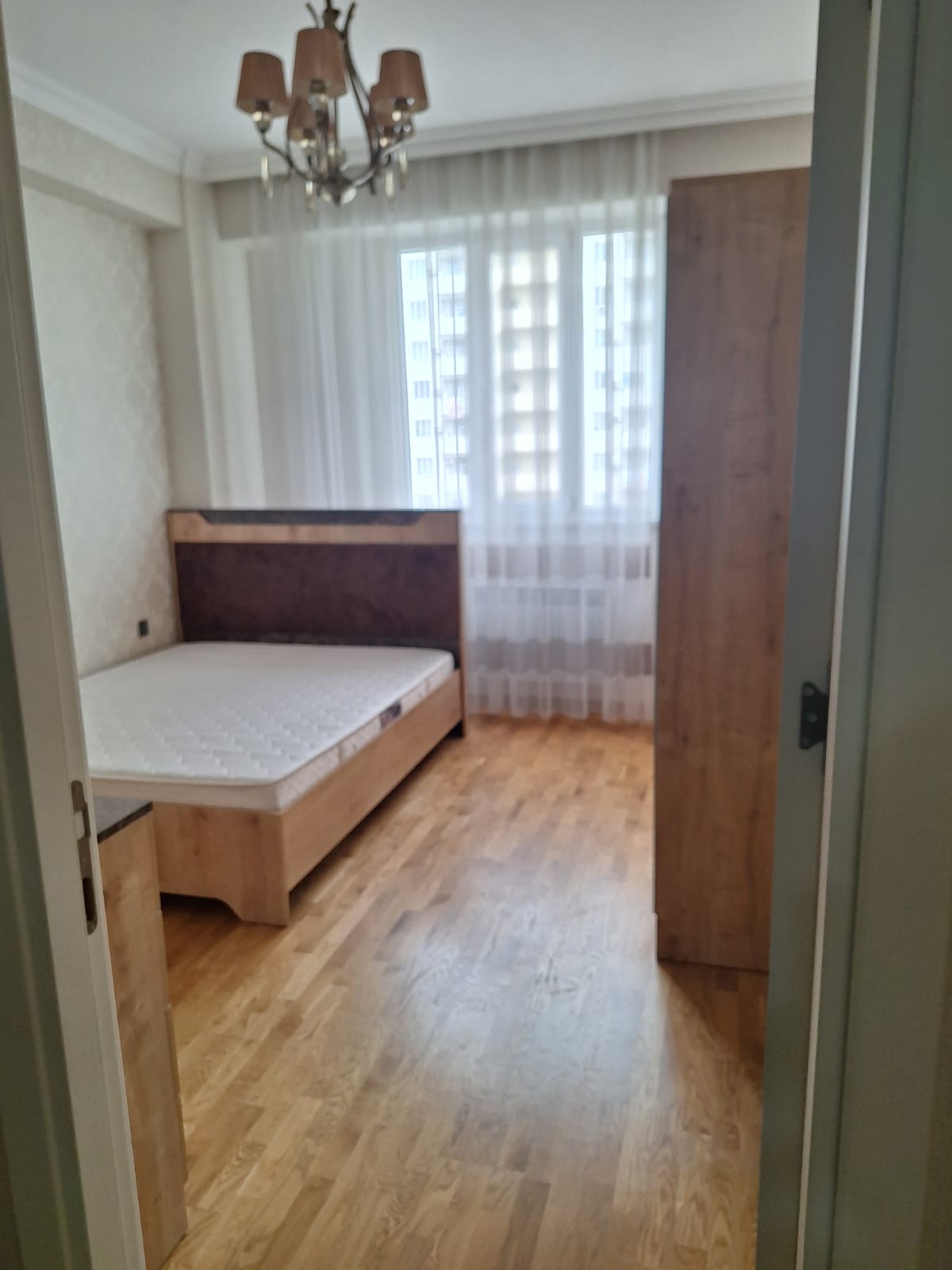 Xlrdalan kirsdal Abseron 1 de 2 otaq radnoy 62 kv qaz islq