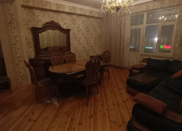 Xlrdalan kurqa yaxln Ev göründüyü kimidir hər bir şəraiti