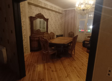 Xlrdalan kurqa yaxln Ev göründüyü kimidir hər bir şəraiti