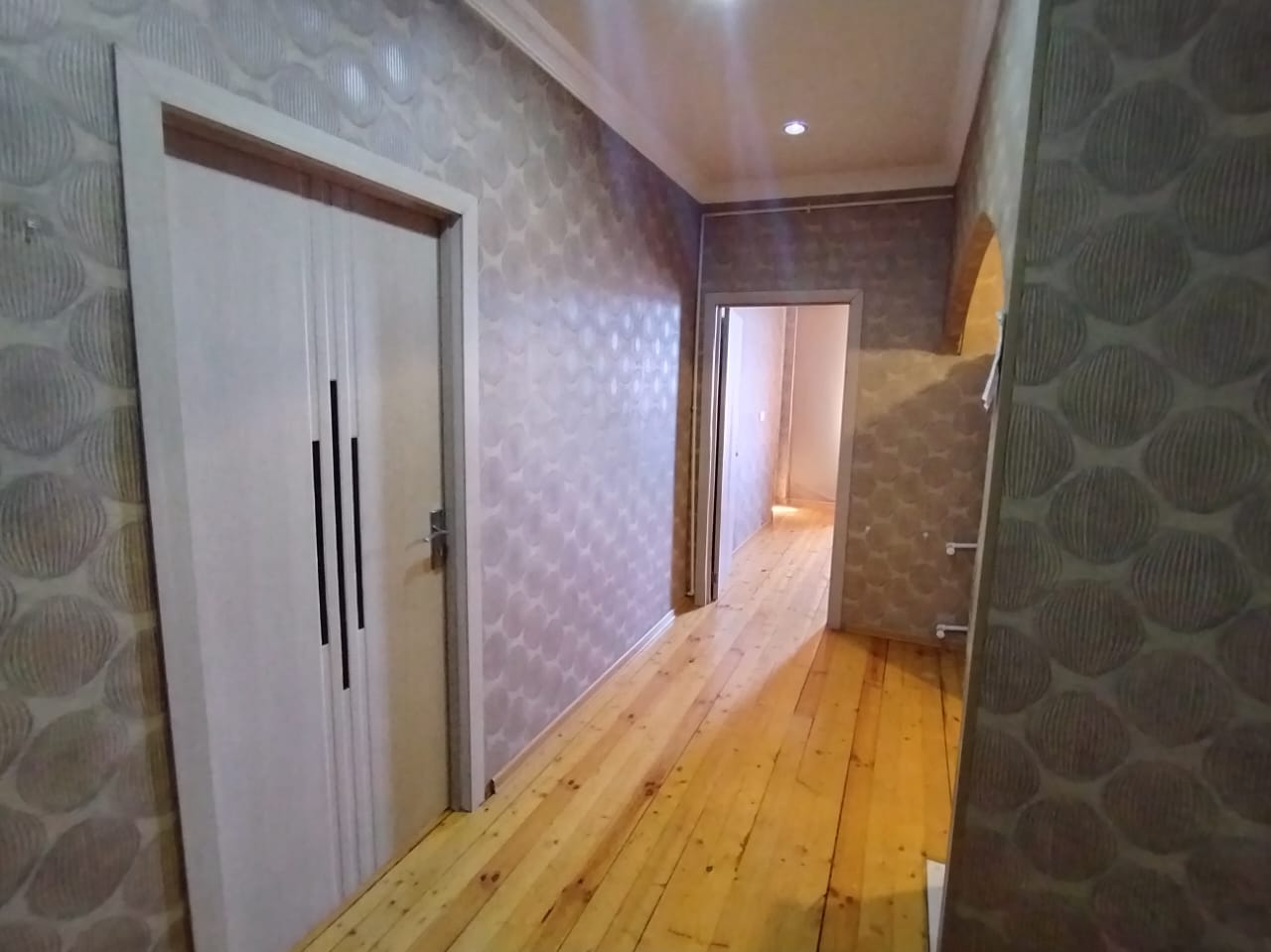 Xlrdalan 3 nomreli mektebin yanl Ev tam təmirlidir, qaz su