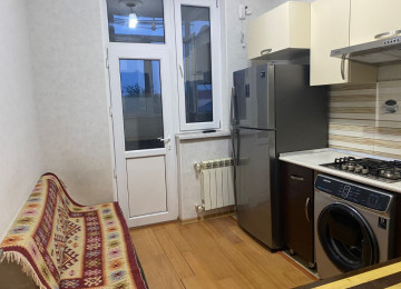 Xlrdalan kirsdal Abseron 1 de 1 otaq 58 kv 400 azn qaz islq