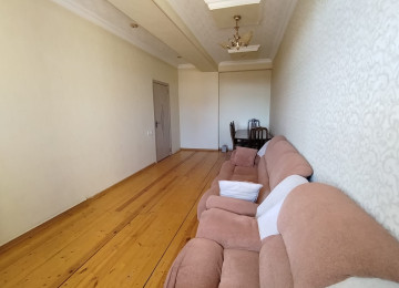 Xlrdalan 3 nomreli mektebin yanl Ev tam təmirlidir, qaz su