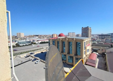 Xlrdalan 3 nomreli mektebin yanl Ev tam təmirlidir, qaz su