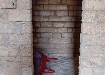 3 sotun içində. 25x12 həyət. 10x11 ev sahəsi . şəkildə