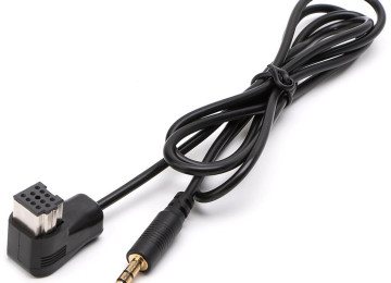 Pioneer avtomagnitofonlar ucun AUX kabeli satilir.
