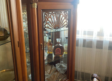 Təcili!!!!!!!!! Stol+8 stul, klassik divan+2 kreslo, qonaq