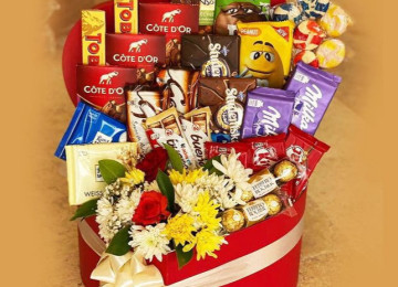 Hediyye buketleri sifarisle hazirlanir Sifarisler en az 1-3