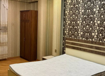 Masazlr Qurtlus 93 2 otaq 60 kv Menzilde hersarayeti var